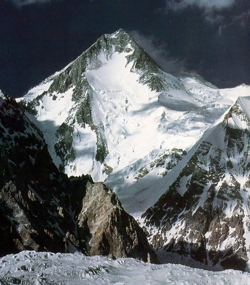 BATURA GLACIER TREK